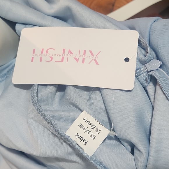 NWT DRESS - Picture 6 of 8